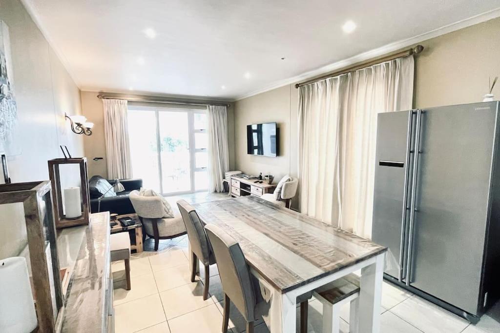 Exquisite Villa At Pinnacle Mossel Bay Exterior foto
