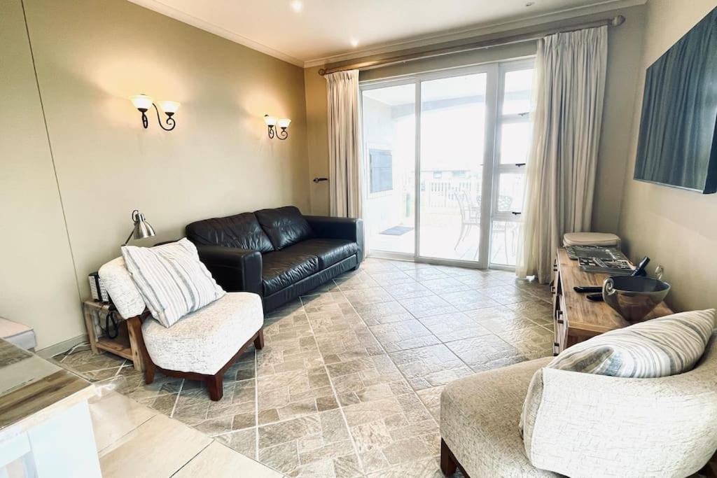 Exquisite Villa At Pinnacle Mossel Bay Exterior foto